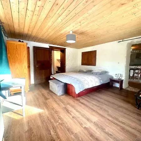 Confortable A 55 M² Avec Sauna شقة *
